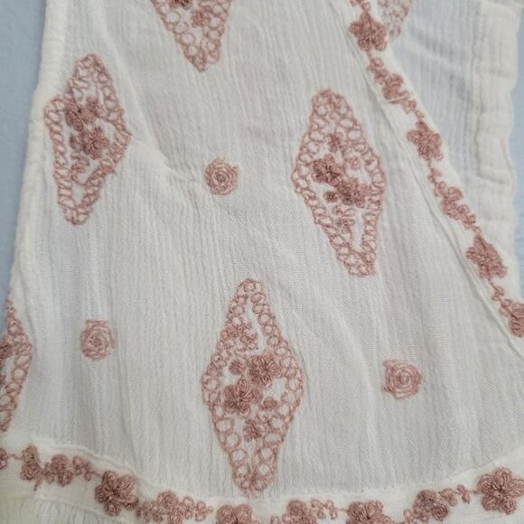 Free People Diamond Embroidered Tunic Tank Top White Rose Boho Flowy XS - Picture 3 of 7
